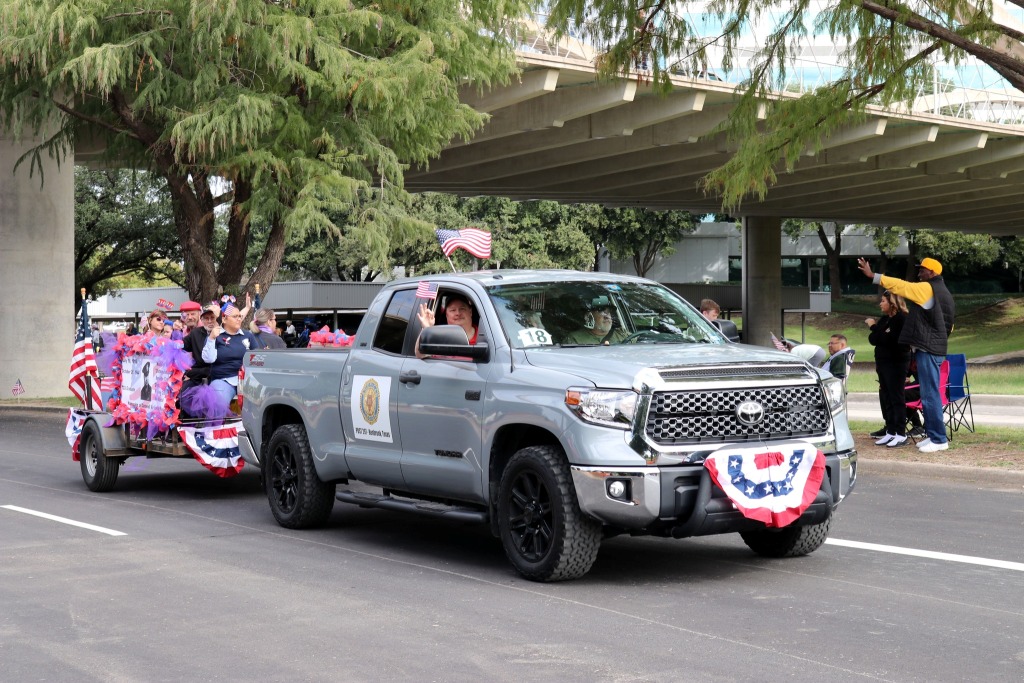 Enlarge picture