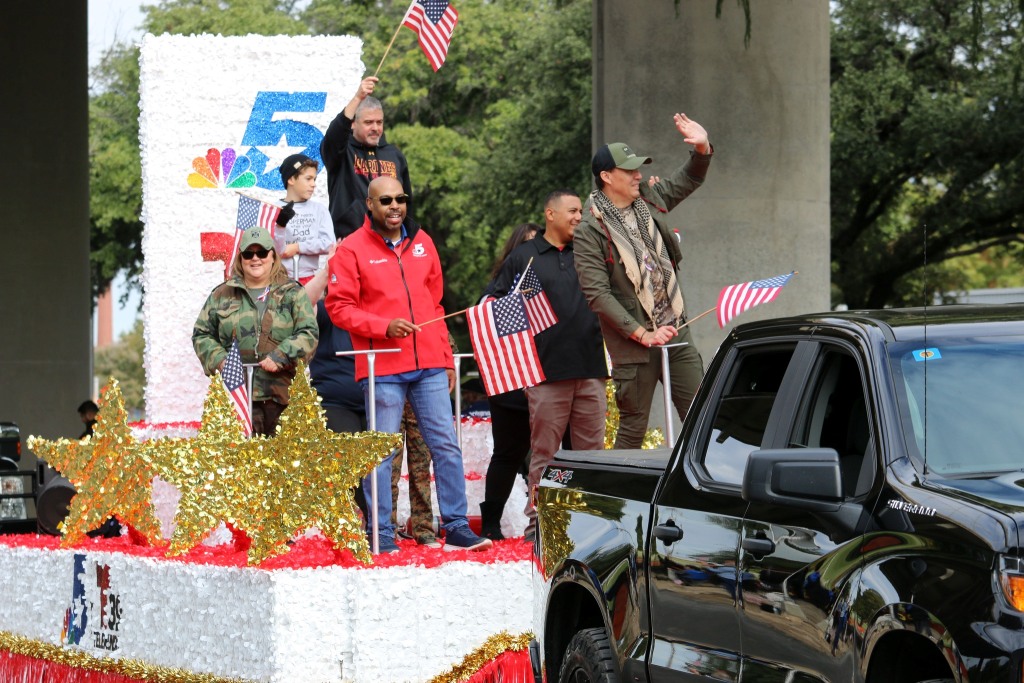 Enlarge picture